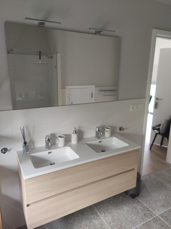 Akrenbos 101 Bed & Breakfast Bever ภายนอก รูปภาพ